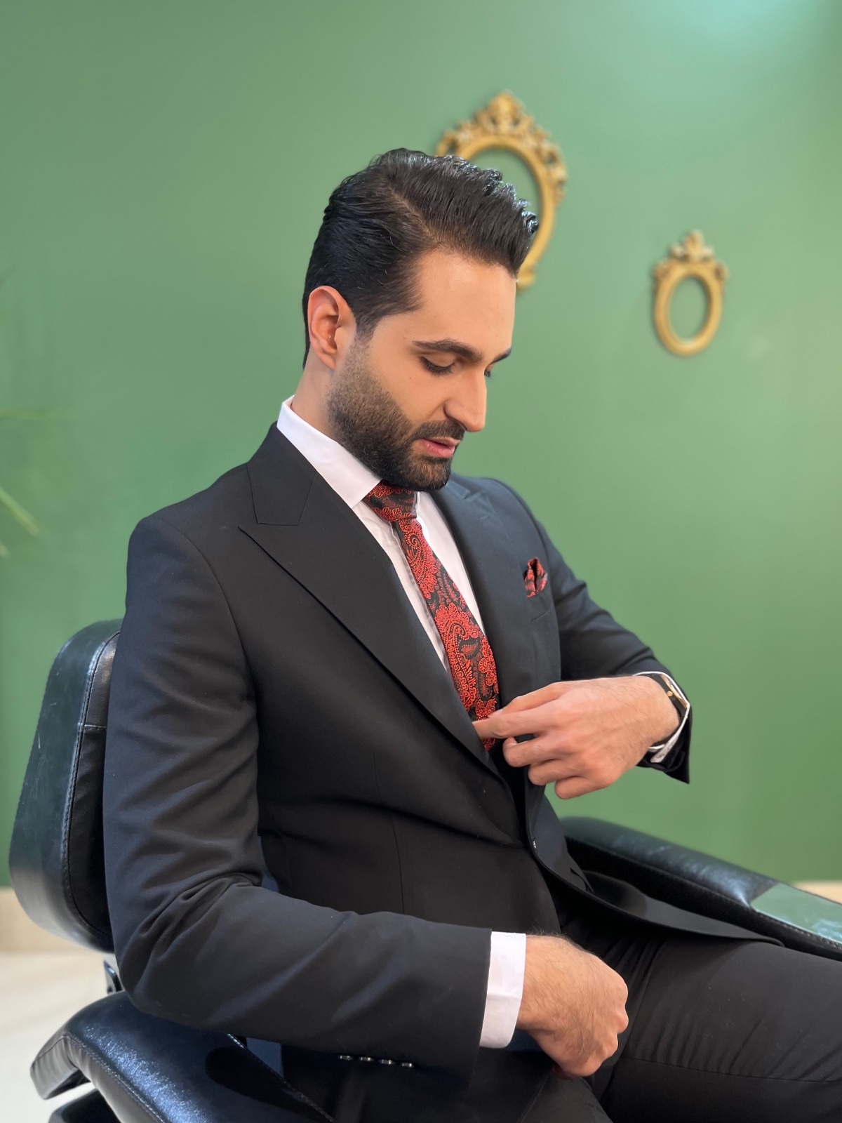 سالن حمید صفایی (پیرایشگاه در مشهد) — عکس ۴